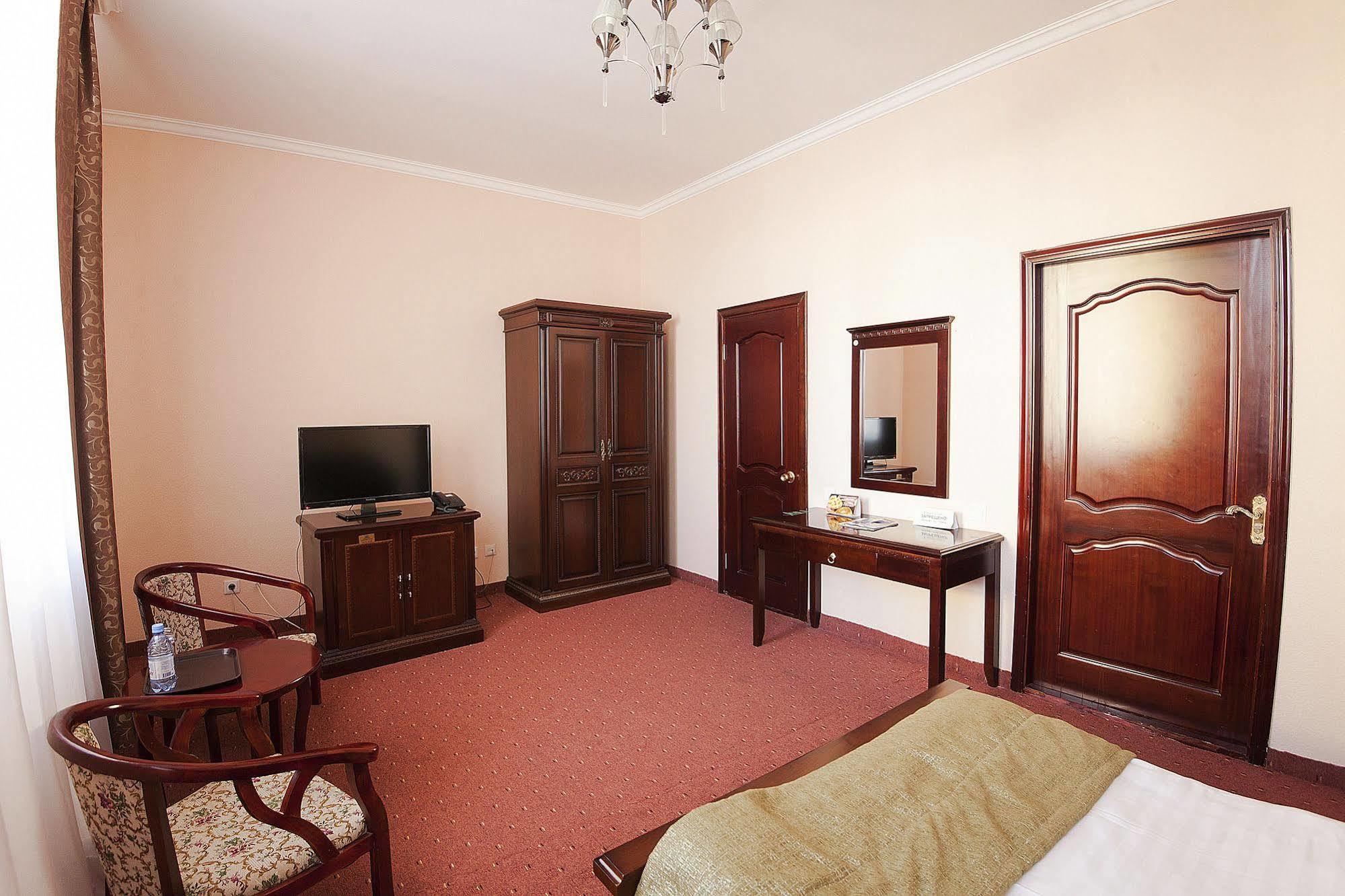 San Marino Hotel Astana Exterior photo